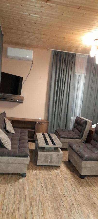 Lela Guest House 메스티아 외부 사진