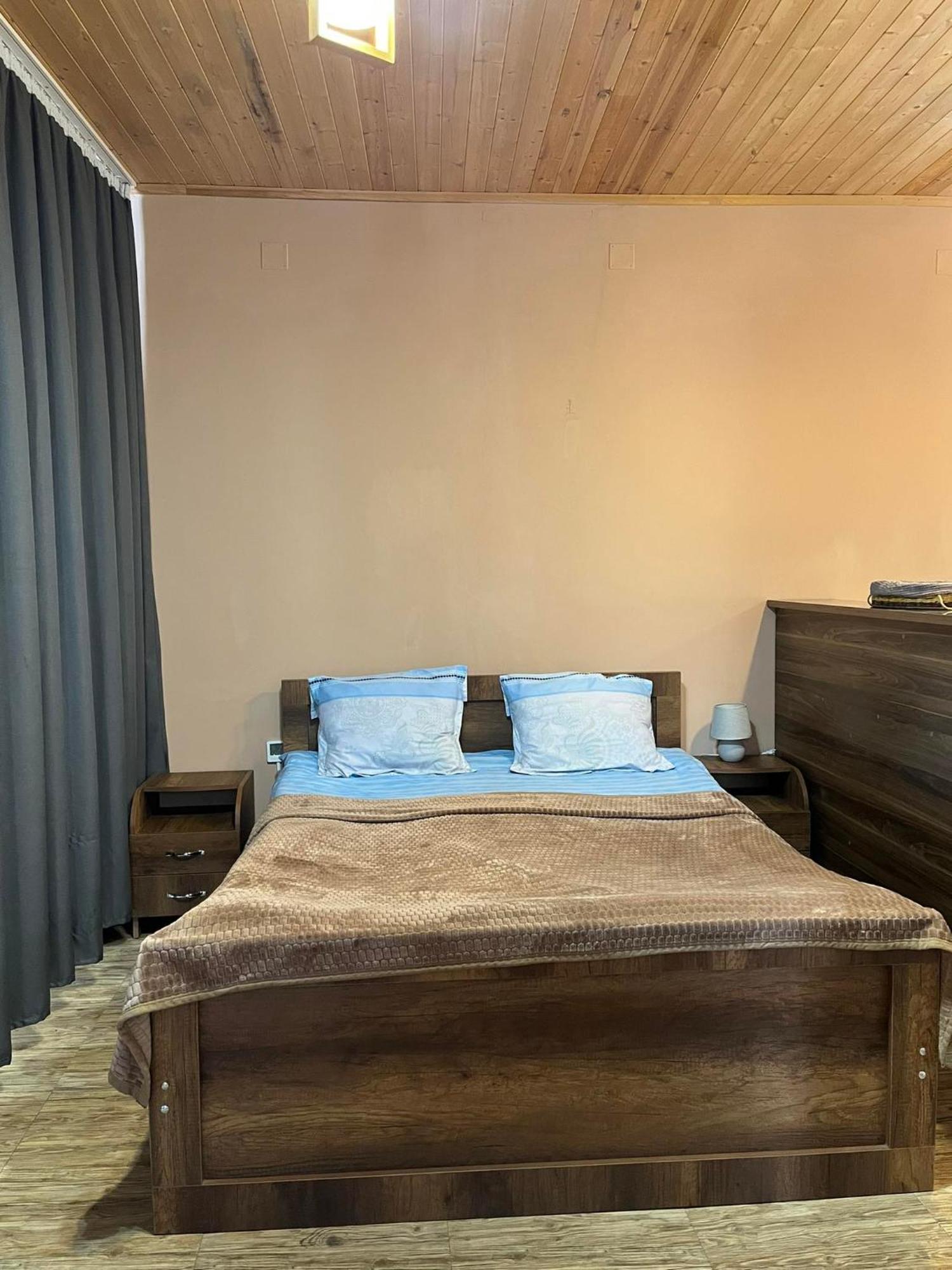 Lela Guest House 메스티아 외부 사진